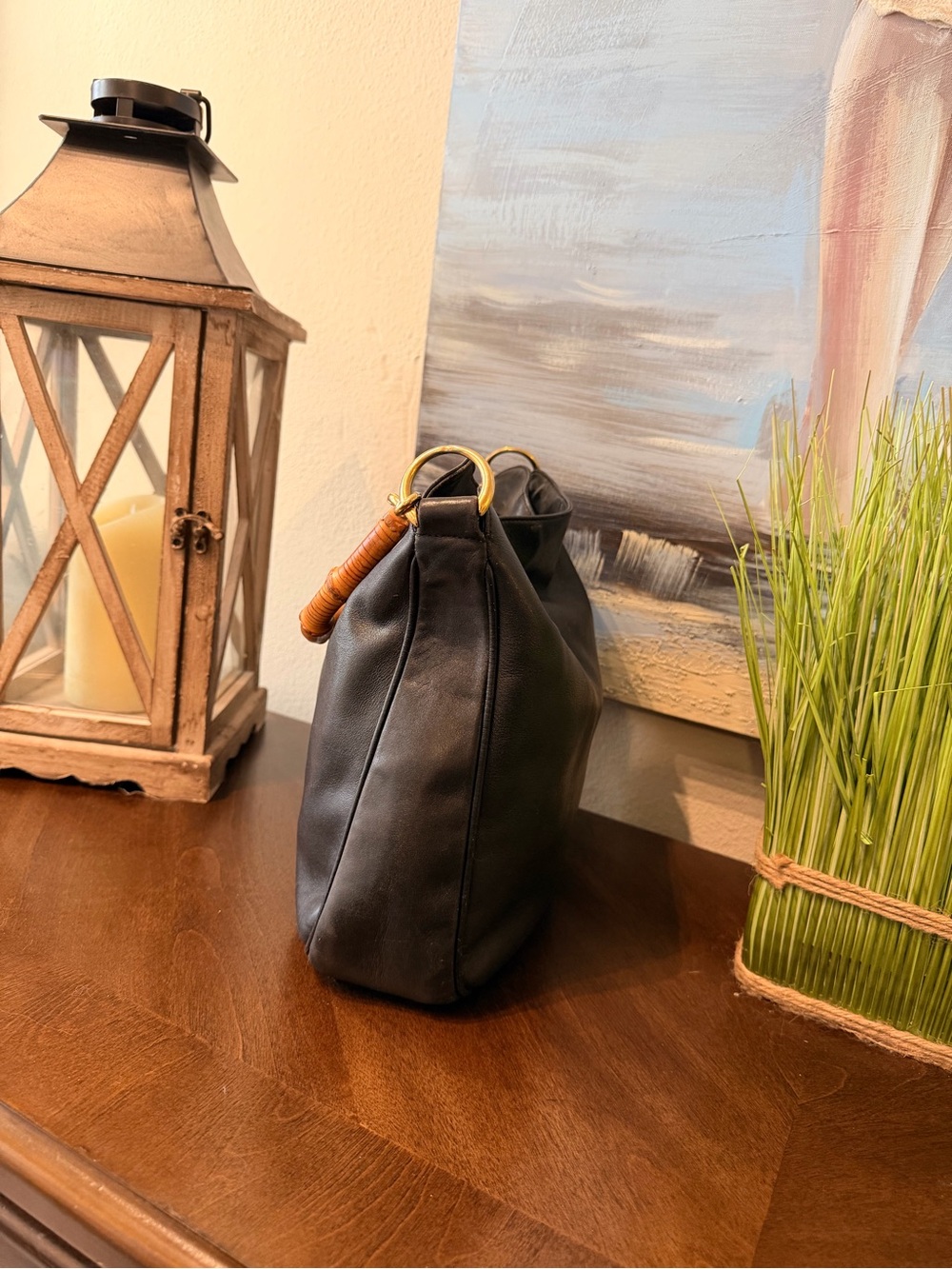 Authentic Gucci Classic Black Leather Hobo Bag with Bamboo Handle - Picture 4 of 8
